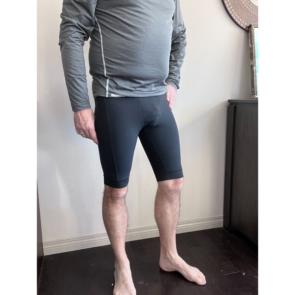 ⭐️Nike Dry-Fit Cycling Length Compression Shorts.‎ Size L.
